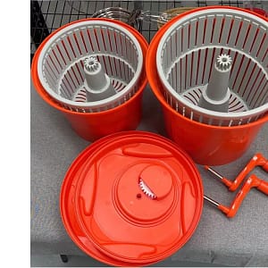 Kitchen Knock Salad Spinner - Durable 10L Food-Grade PP Salad Spinner with High-Speed Centrifugal Dehydration, Ideal for Professional and Home Kitchens.