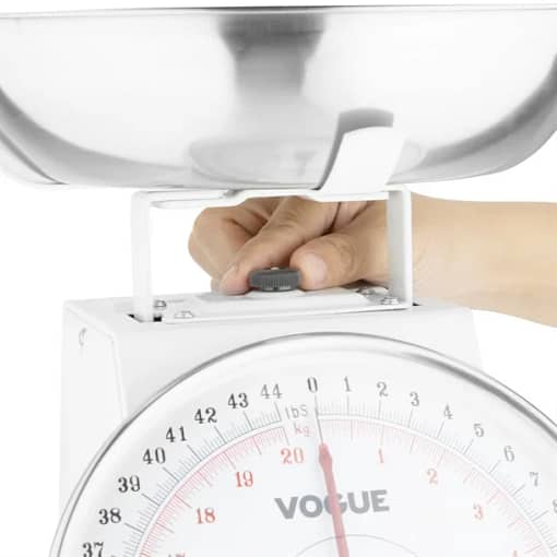 Vogue Kitchen Scale Bowl Top - 20kg/44lbs Grad. 50g/2oz - Image 4