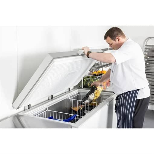 Polar G-Series Chest Freezer with Stainless Steel Lid - 385Ltr - Image 3
