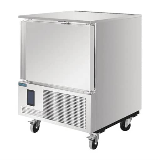 Polar U-Series Blast Chiller 5x GN 1/1 - with Touchscreen Controller - Image 3