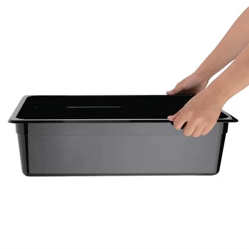 Vogue U456 Black Polycarbonate GN Pan – 1/1 GN x 150mm, 19.5L Capacity - Image 2