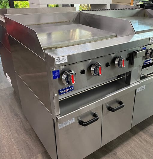 Gasmax Gas Griddle and Gas Toaster with Cabinet GGS-24 - Image 2