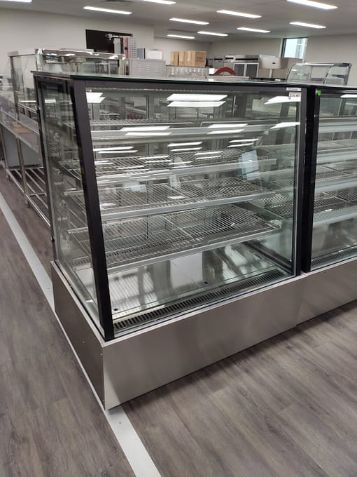 SLP840C Bonvue Deluxe Chilled Display Cabinet 1200x800x1350 - Image 2