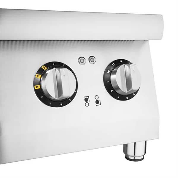Apuro Induction Hob Four Zone - 2x3kW - Image 2