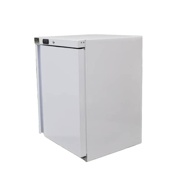 AG F200V 200L Underbench Single Door Ventilated Freezer - Compact, Energy-Efficient - Image 4