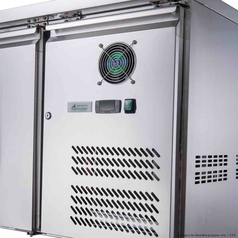 FED-X XSS8C20S3V Three Door Sandwich Prep Fridge – 580L, GN-Compatible, Fan-Forced - Image 4