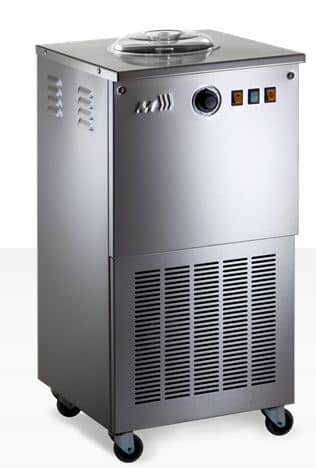 Musso IMM0003 L3R Club Ice Cream Machine – stainless steel body, 2.5L capacity.
