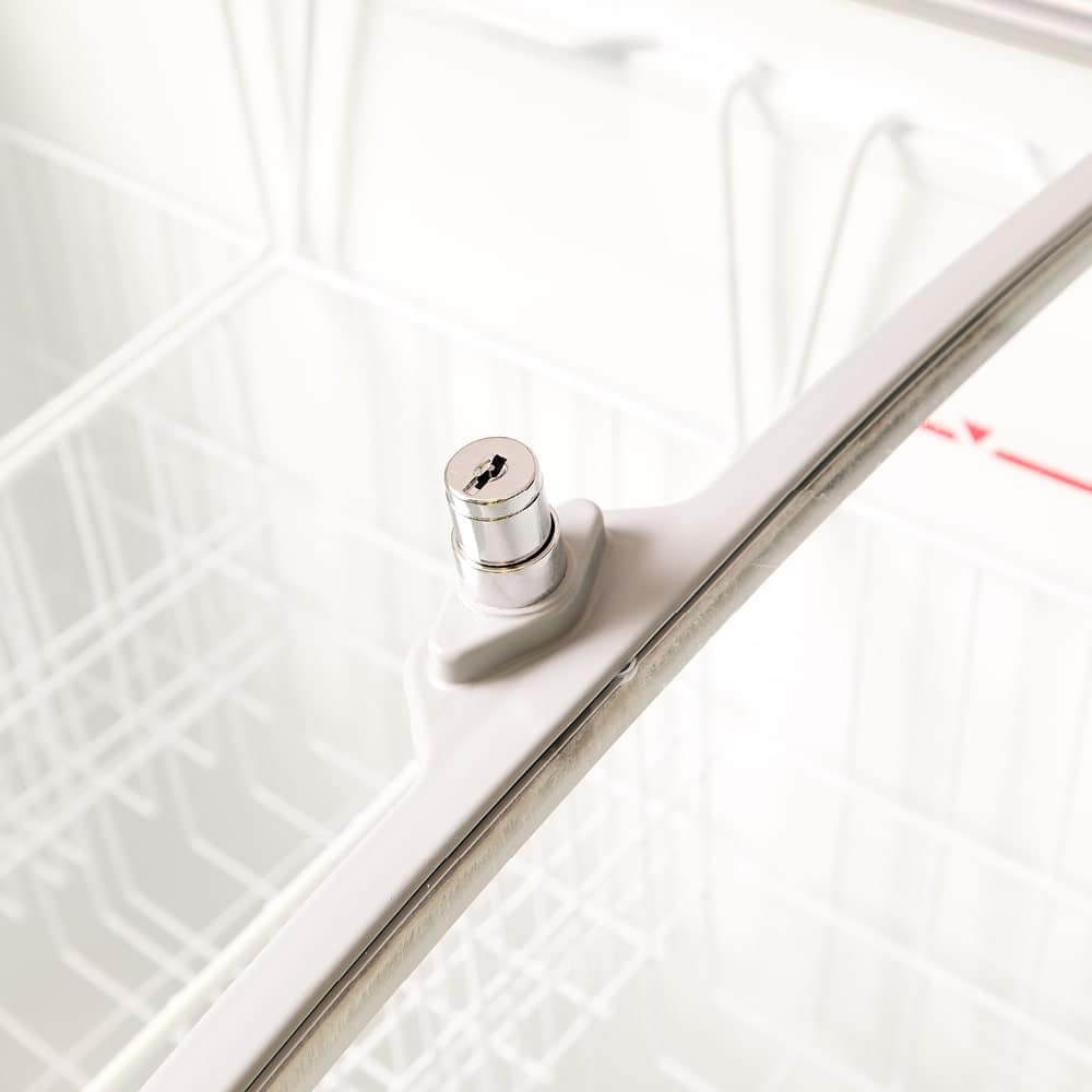 Bromic CF0500ATCG-NR Chest Freezer – 427L Curved Glass Top | 6-Star Retail Display - Image 12