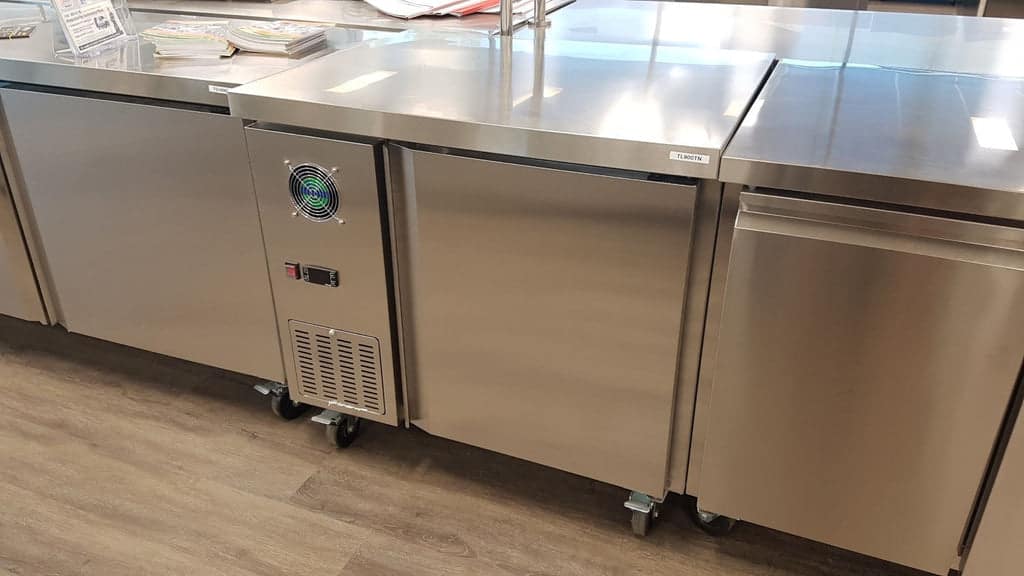 Thermaster TL900TN Stainless Steel Single Door Workbench Fridge – 155L - Image 2