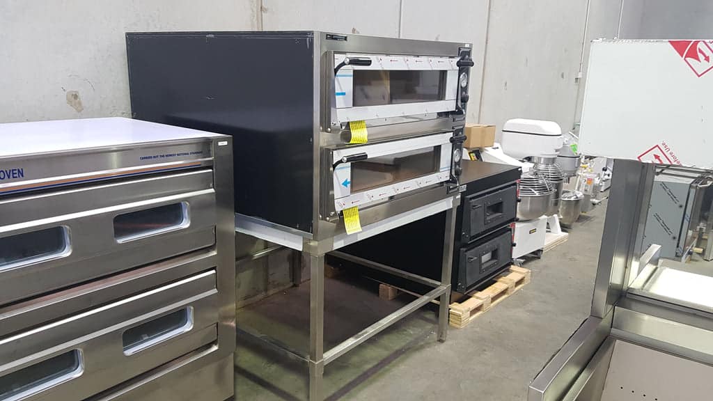 Prismafood TP-2 Double Deck Pizza Oven – 8 x 40cm, 450°C Max - Image 2