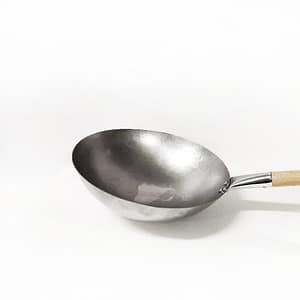 Kitchen Knock 16 inch iron wok with wooden handle