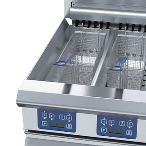 Blue Seal E44E – 450mm Twin Pan Electric Fryer with Digital Controls