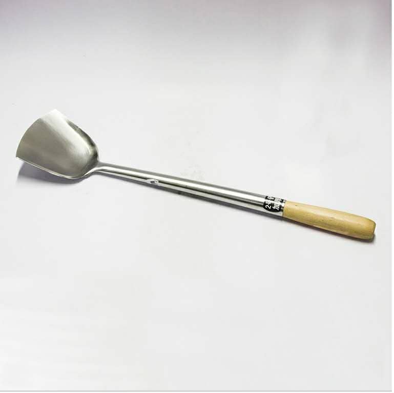 Chinese Style Stainless Steel #2 Spatula with Wooden Handle L (510mm) 080697