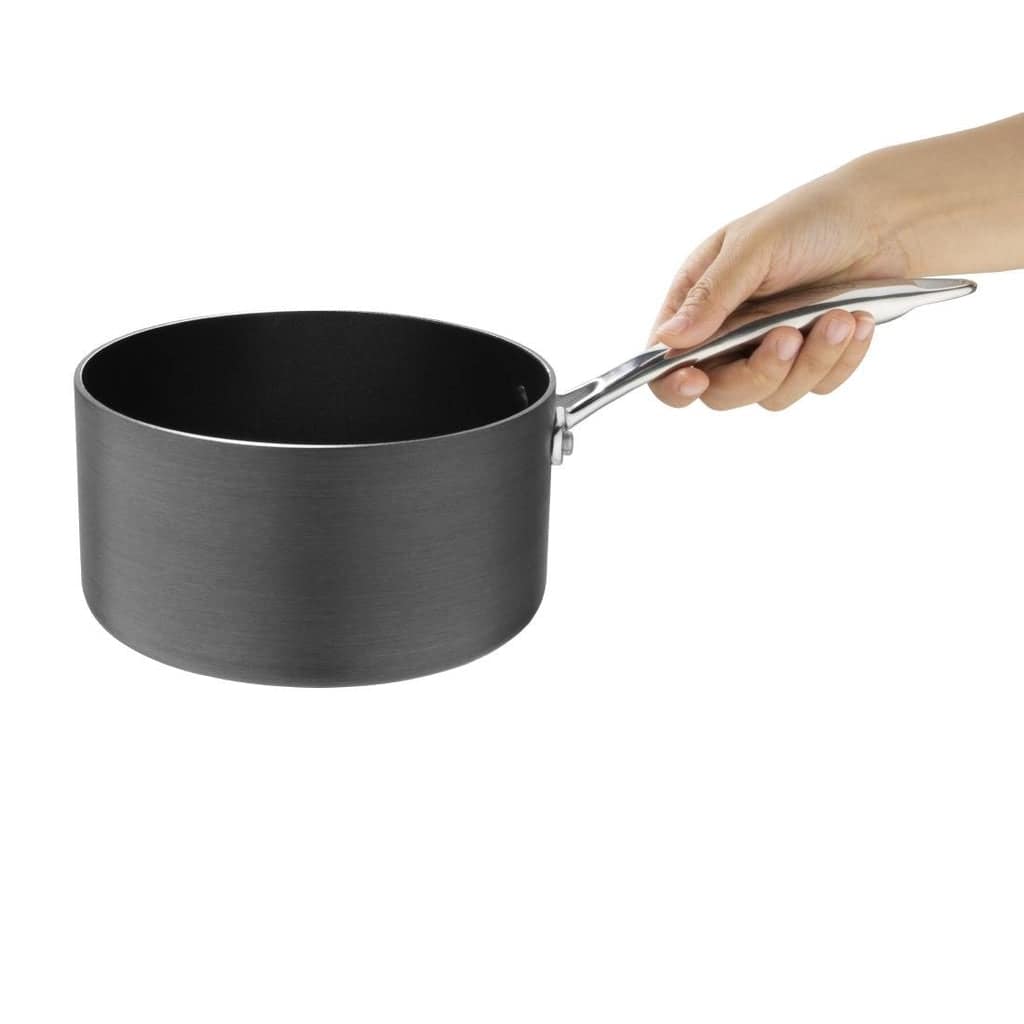 Vogue CP764 Anodised Aluminium Non-Stick Saucepan – 180 mm / 2.3 L - Image 2