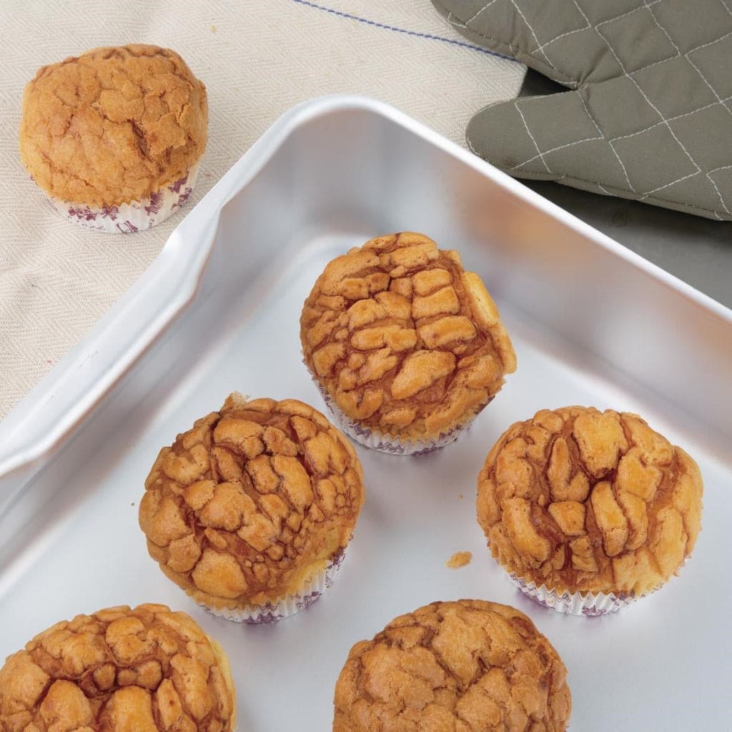 Vogue Deep Roasting Pan Aluminium - 520x420x100mm 20 1/2x16 1/2x4" - Image 2