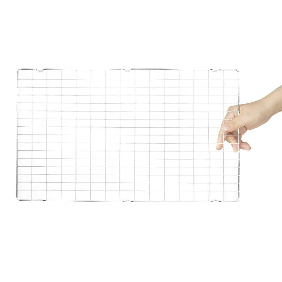 Vogue Small Cake Cooling Tray - 430x254mm 17x10" - Image 5