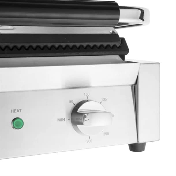 Apuro CU600-A Bistro Ribbed Contact Grill | 1.5kW Commercial - Image 7