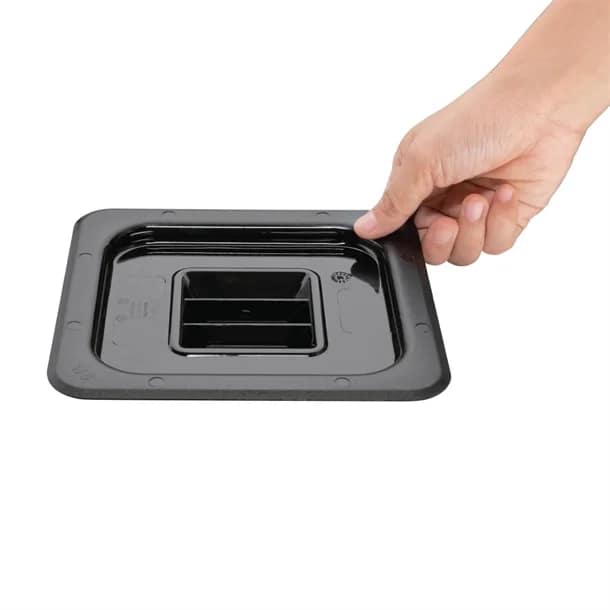 Vogue U478 Black Polycarbonate GN Lid – 1/6 GN, Durable & Food Safe - Image 2
