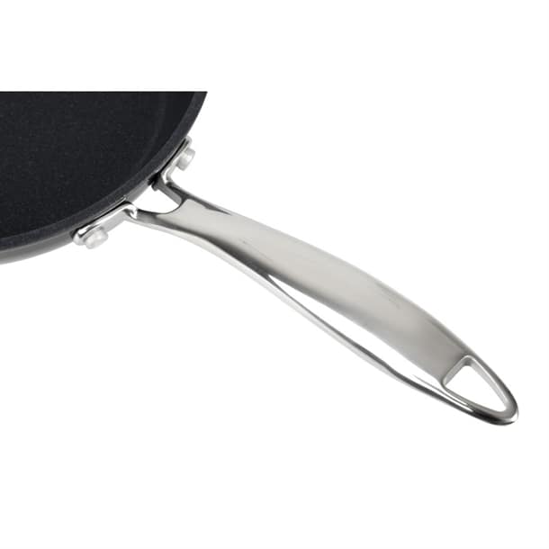 Vogue DC700 Cast Aluminium Non-Stick Teflon Frying Pan 200mm – 1L - Image 4