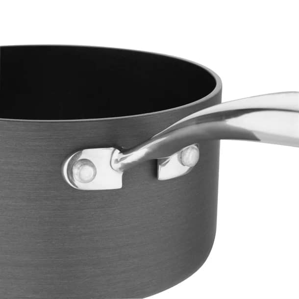 Vogue CP764 Anodised Aluminium Non-Stick Saucepan – 180 mm / 2.3 L - Image 4