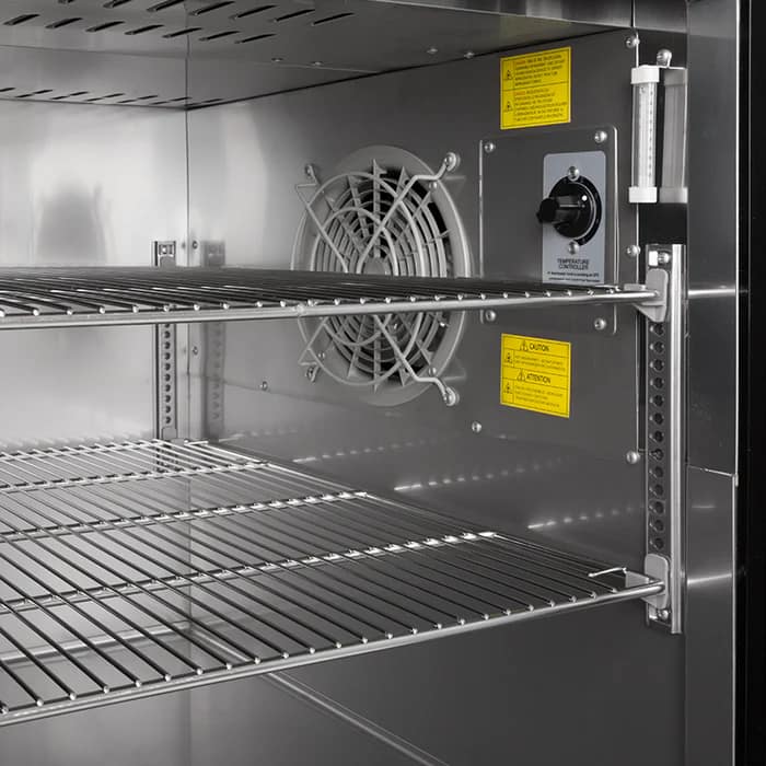 Turbo Air CTPR-67SD Pizza Prep Fridge – 2 Door, 566L - Image 3