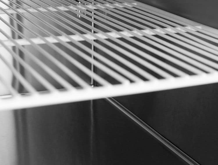 Atosa MPF8201OS 1-Door Pizza Prep Fridge with Overshelf | Ideal for Small Pizzerias - Image 3